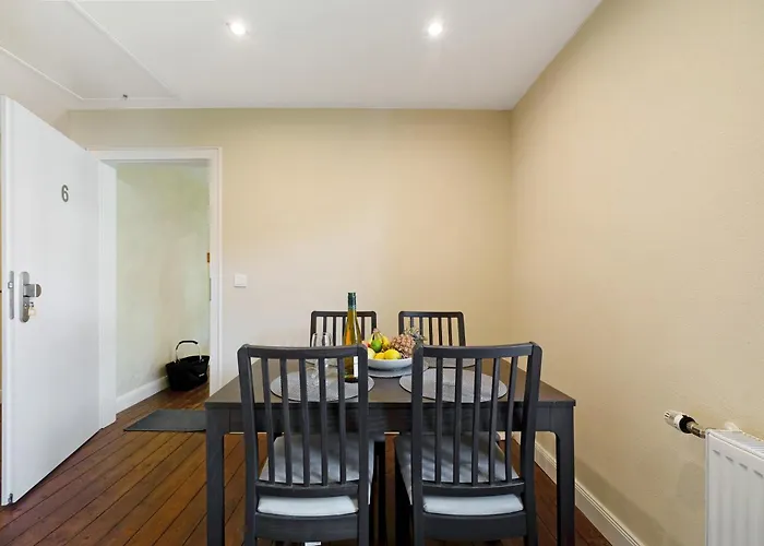 Alte Stadtvilla Weinberg 6 *