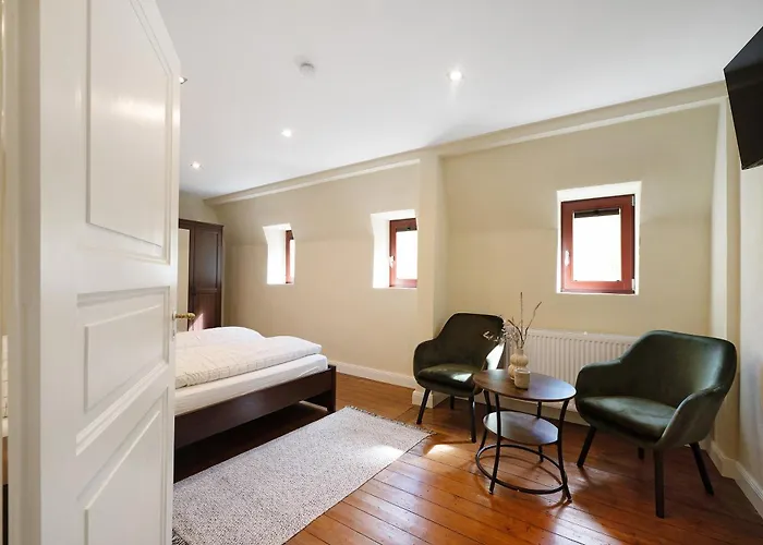 Appartement Alte Stadtvilla Weinberg 6 Traben-Trarbach